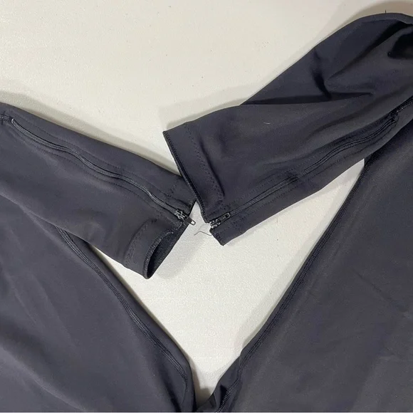 J. Crew black leggings with zippered ankles. Women’s size M - Picture 5 of 10